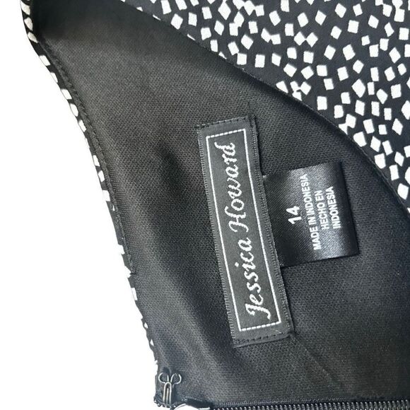 Jessica, Howard  - Picture 9 of 15